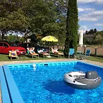 Guest house Ferienanlage Seehof Krumpendorf