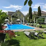 Guest house Ferienanlage Seehof Krumpendorf
