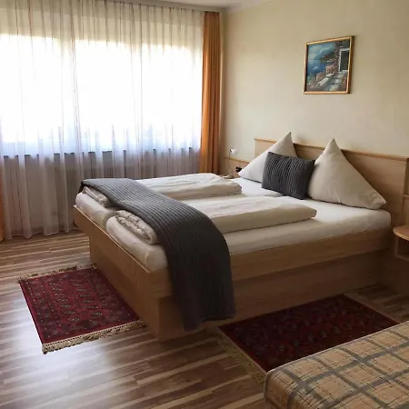 بيت ضيافة Seehof Krumpendorf