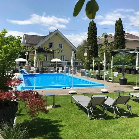 بيت ضيافة Seehof Krumpendorf