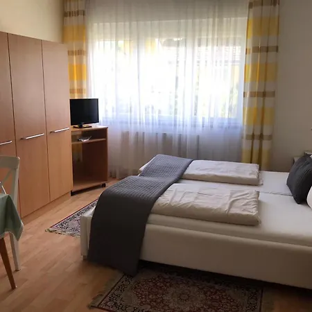 Seehof 招待所 克鲁彭多夫