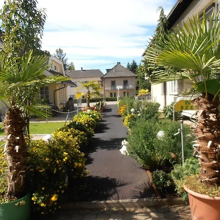 Seehof 3* 克鲁彭多夫