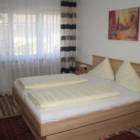 Seehof بيت ضيافة Krumpendorf